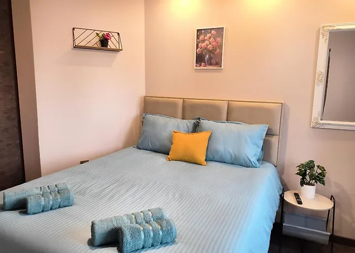 St Sava Legendary House בית הארחה